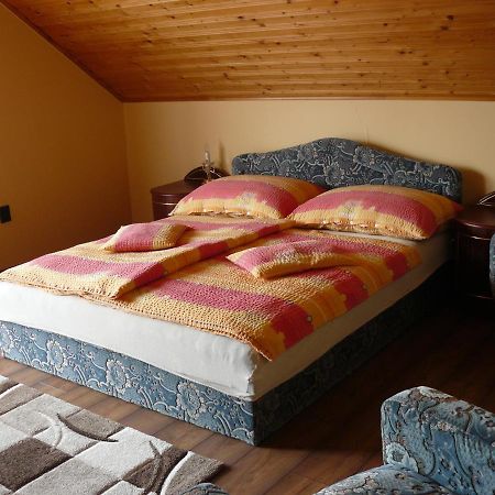 Zsuzsi Apartman Zalakaros Exteriör bild